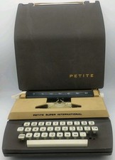 Vintage Typewriter Petite
