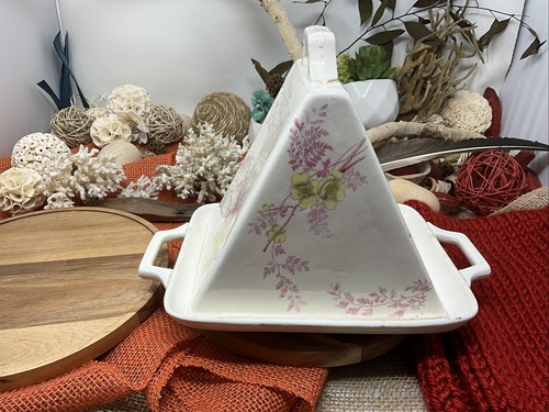Large cheese dish with - cheese,
