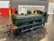 Hornby OO Gauge Pannier Tank