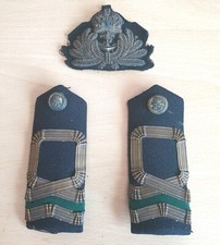 WW2 Royal Naval Volunteer Reserve Special Branch Lt's Cap Cockade & Epaulettes