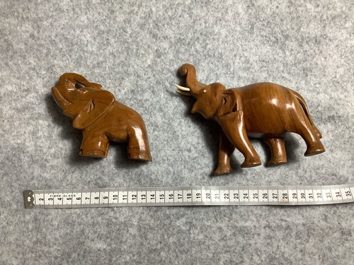 Wooden elephants 13 - 2, –