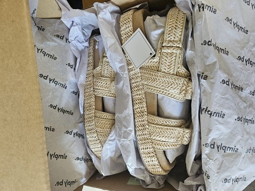 Natural woven raffia sandals - woven,