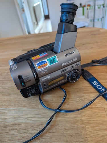 Sony handycam ccd tr515e - sony, ccd-tr515e