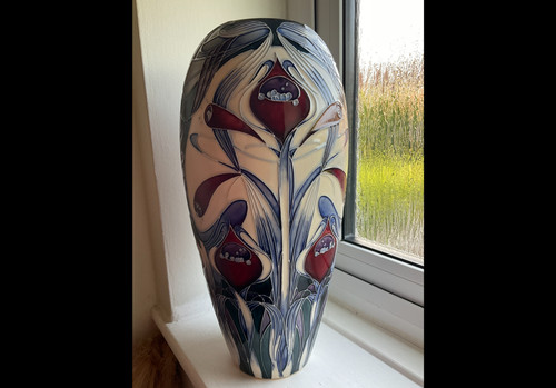 Moorcroft limited edition - limited,