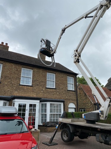 Cherry picker hire london - cherry,