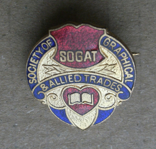 Trade union pin - union, badge