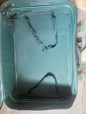 Classic Carlton International travellers suitcase  Very good condition