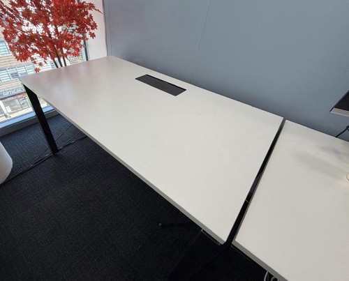 Steelcase desks several - steelcase,