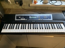 Yamaha YPT-210 Electronic