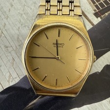 VINTAGE SEIKO QUARTZ  WATCH