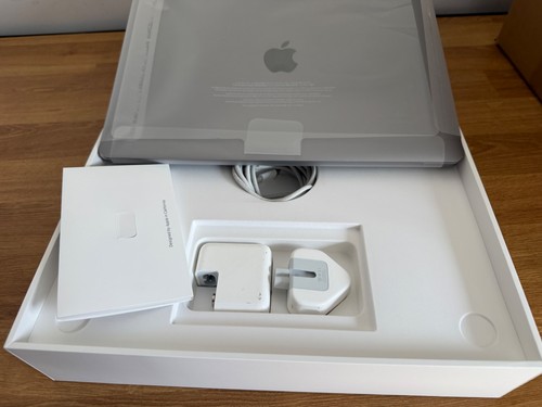 Apple macbook air 2018 - apple, 13"