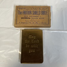 WW2 Heart Shield Bible Gold