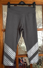 BNWOT Ladies SOULUXE at MATALAN Graphite SILVER Grey CHEVRON Pull On Leggings 12