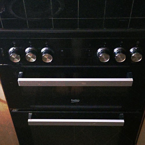 Beko black freestanding - black, cooker