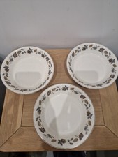3 X  Vintage Bowls Leaf