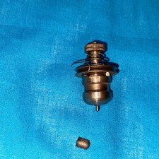Rare singer lotus - singer, upper