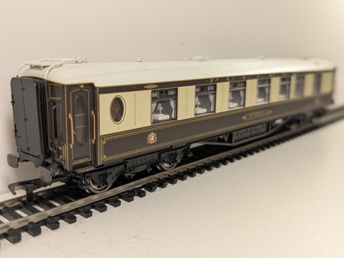 Hornby r4145 pullman - pullman, class