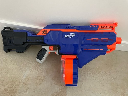 Nerf strike elite - elite, motorised