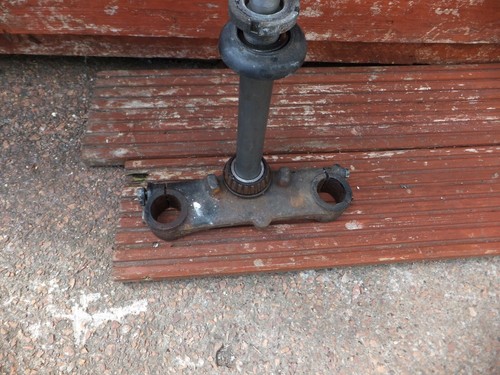 Suzuki gn250 bottom yoke - gn250,
