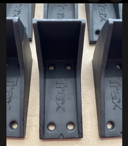 Trex seclusion fence - fence, brackets