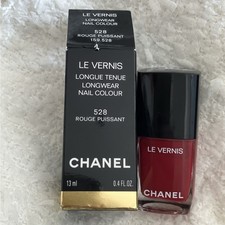 Chanel Le Vernis Rouge 528