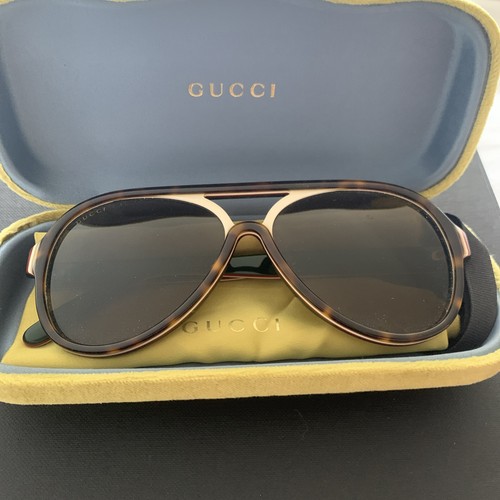 Gucci sunglasses excellent - gucci,