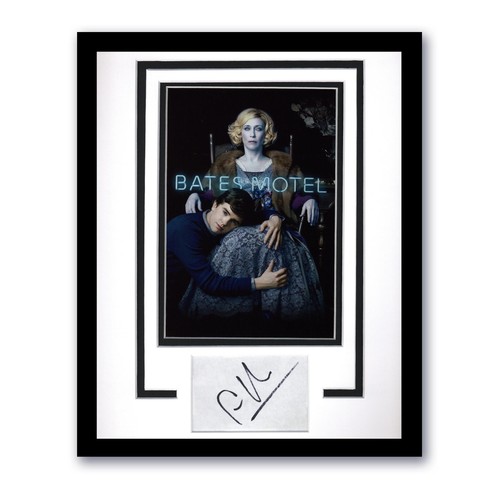 Freddie highmore bates motel - "bates, motel"
