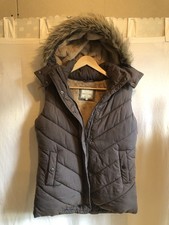 Far Face ladies Padded Hooded Gilet Size 10. 
