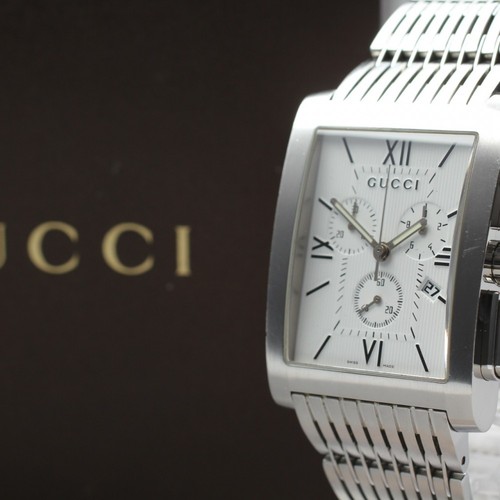 Near mint gucci metro - g, 8600m