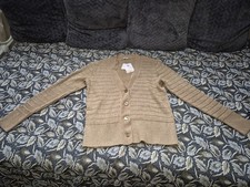 Elegant Ladies Buttoned
