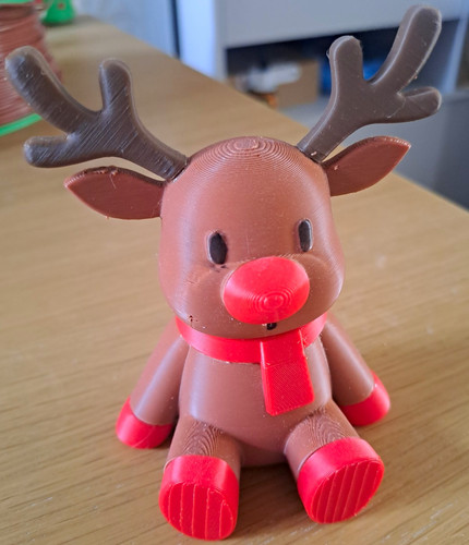 Reindeer figure - ,