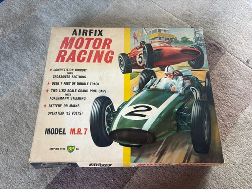 Airfix motor racing track - motor,