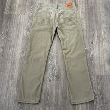 Levi’s 514 Corduroy Trousers