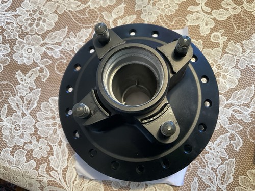 Honda rear wheel hub - rear, 125