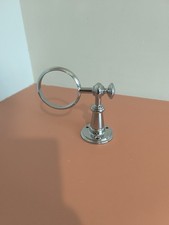 Vintage Toothbrush Holder. Great Condition, Polished Chrome Finish