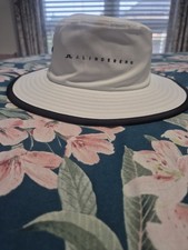 J.LINDEBERG GOLF BUCKET HAT.
