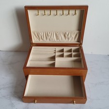 MELE & CO WITH WOODEN