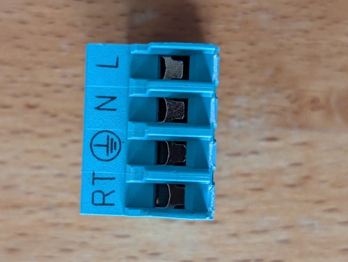 Vaillant 0020210618 plug - 0020210618,