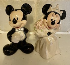 Disney Vintage Mickey Mouse & Minnie Mouse bride & groom salt pepper Pots 