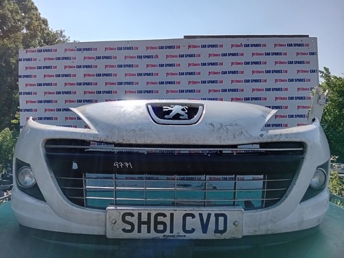 Peugeot 207 hatchback - peugeot,