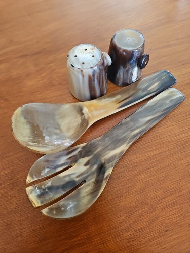 Vintage genuine horn salad - horn,