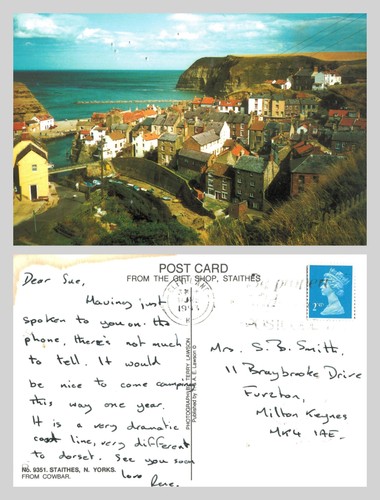Vintage postcard staithes - -,