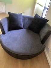 Grey And Black Round Spinning