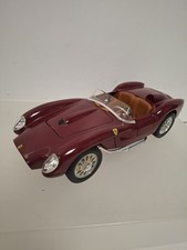 SHELL CLASSICO FERRARI 250 TESTA ROSSA (1958  1/18 SCALE DIECAST CAR IN BURGUNDY