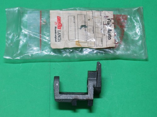 Transmission tree support fiat - transmission,