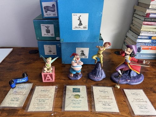 Wdcc peter pan set - pan, bell