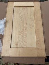 KITCHEN DOOR - SOLID MAPLE   