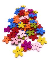 15mm x 30 Flower Shaped Wooden