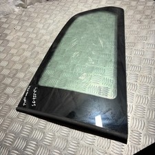 Rear Left side corner quarter window glass for Fiat Punto 2006