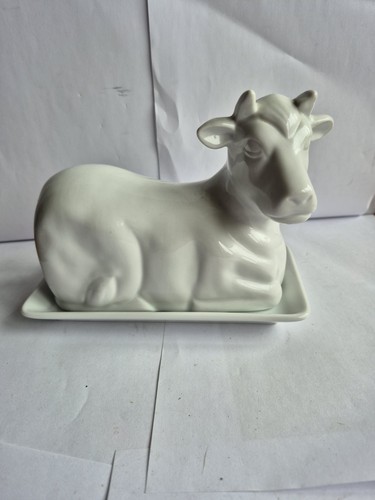 White porcelain cow butter - white,